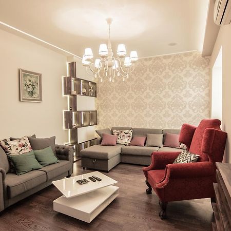 Fiko Center of Belgrade Appartement Buitenkant foto