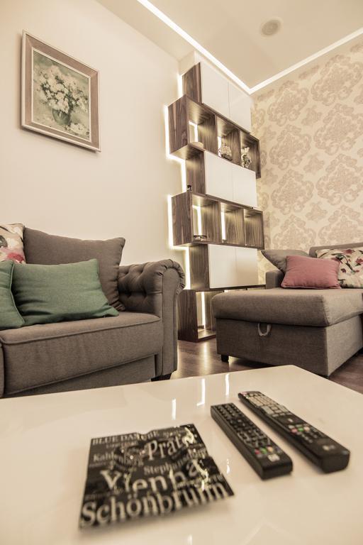 Fiko Center of Belgrade Appartement Buitenkant foto